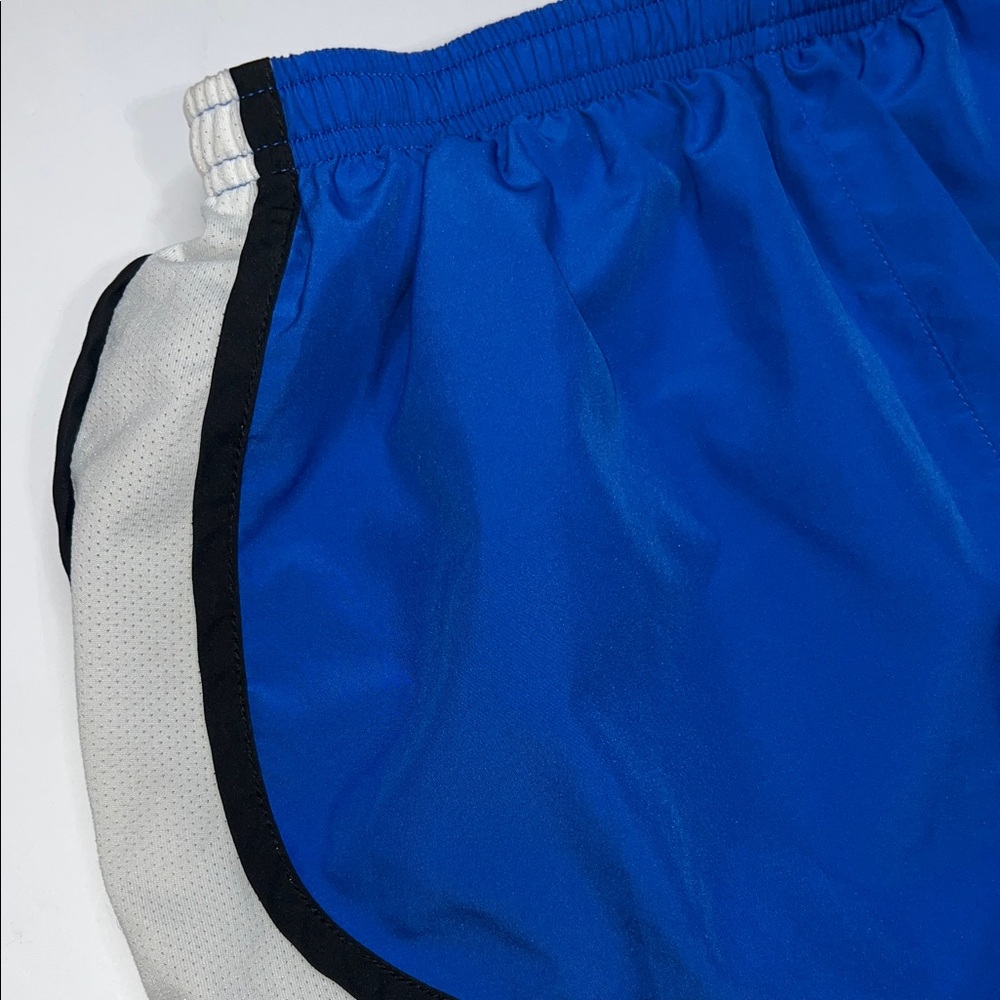 Nike Women's Athletic Shorts in Blue and White size Small - Picture 3 of 8